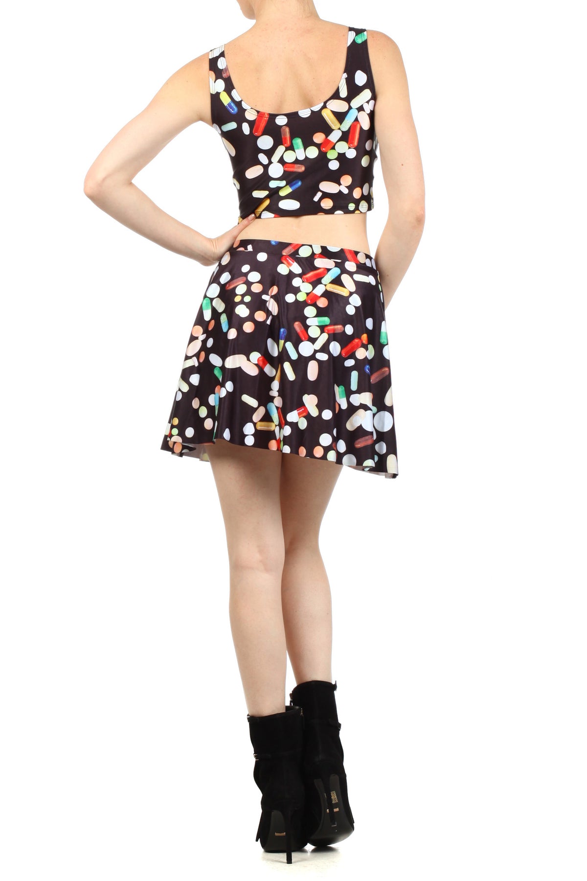 Chill Pill Crop Top - POPRAGEOUS
 - 4