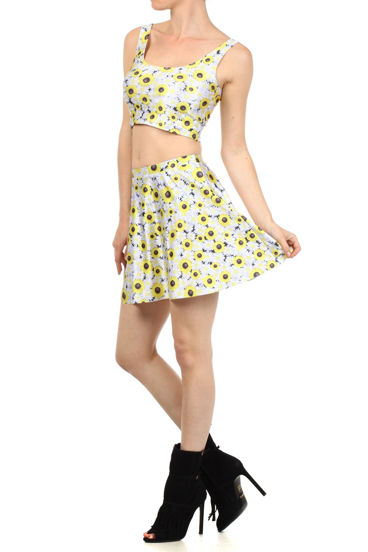 Daisy Crop Top - POPRAGEOUS
 - 2