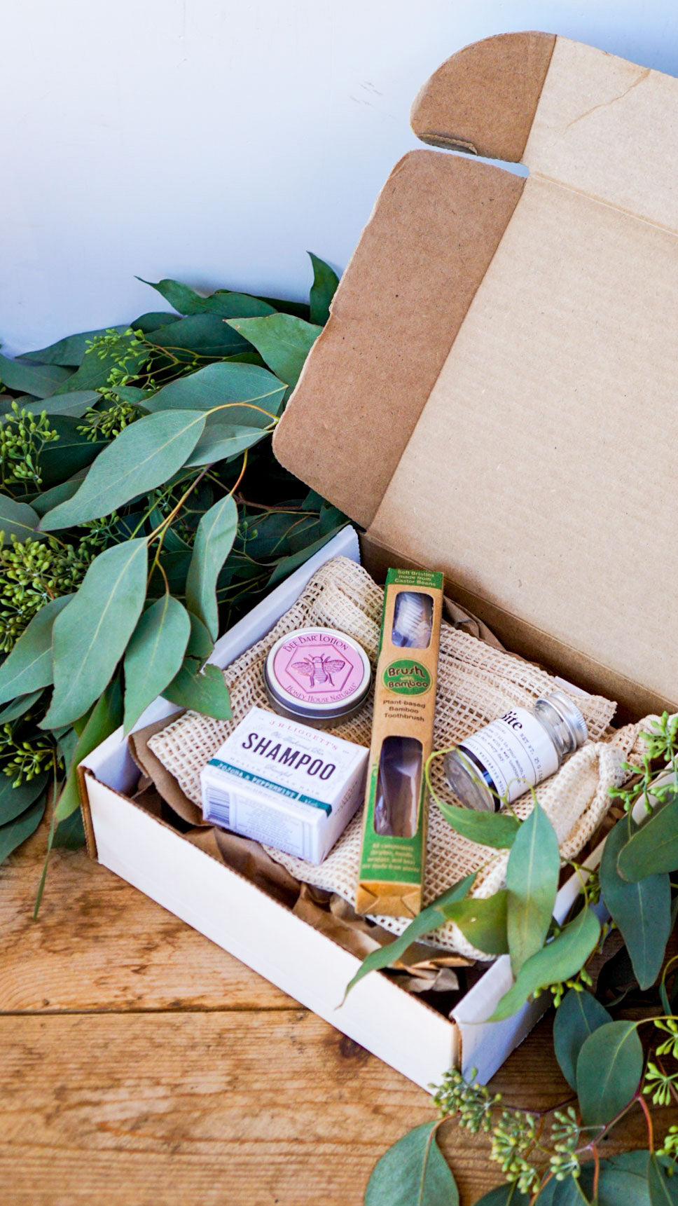 Plastic-Free Holiday Box